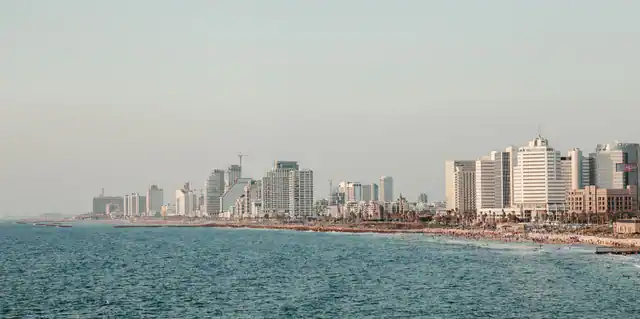 קו החוף של תל אביב